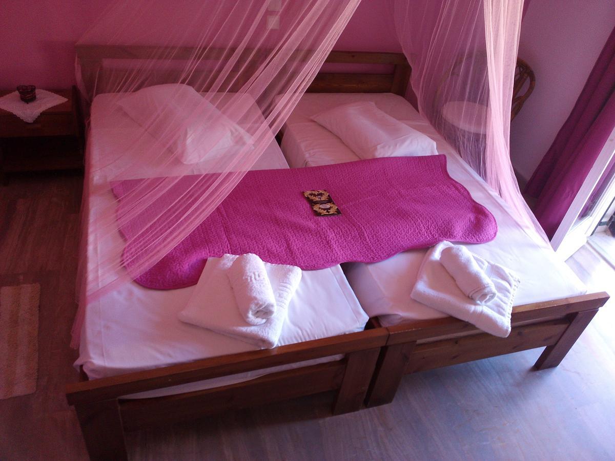 Margaritas' Rooms Agios Gordios  Exterior photo
